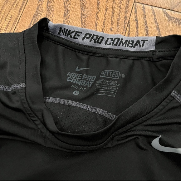 Nike Pro Combat Dry Fit Shirt- Small - Picture 3 of 4
